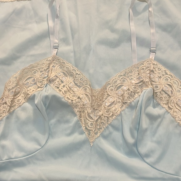 Vintage Pennys Gaymode Blue Slip - Picture 3 of 5